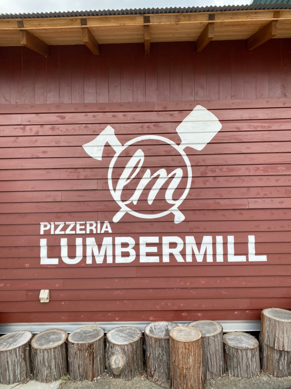 Pizzeria LUMBERMILL